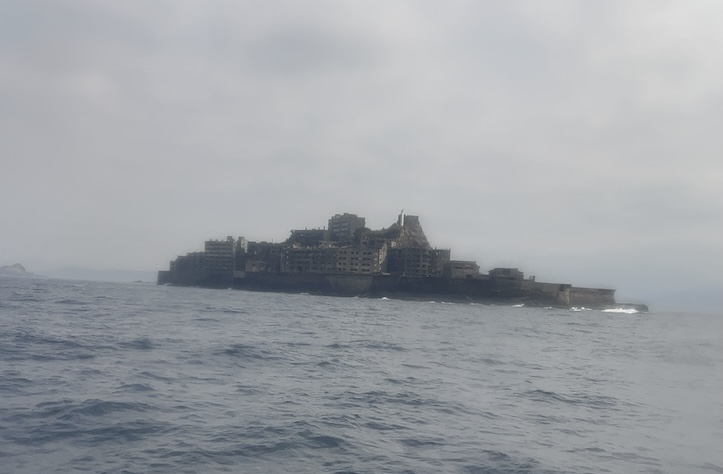 軍艦島　全体